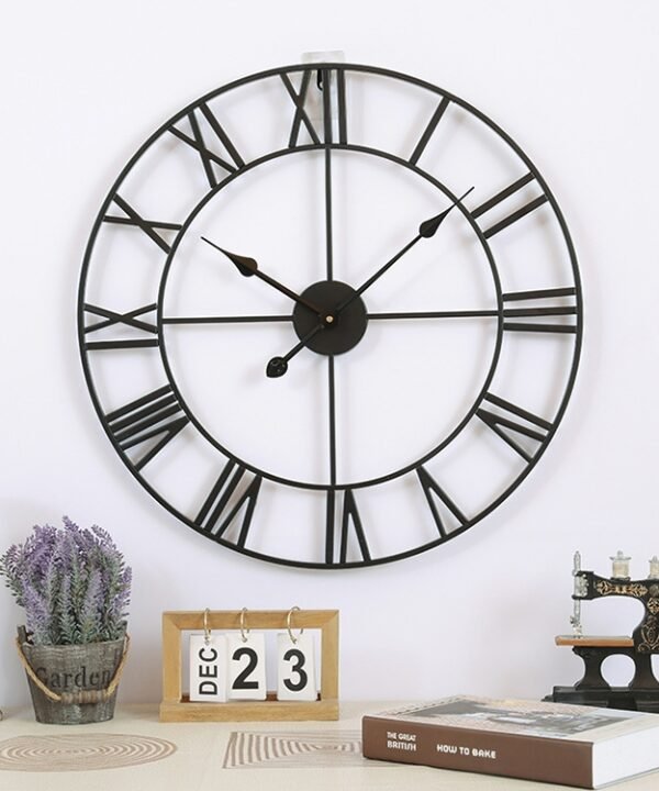 80cm Retro Living Room Iron Round Roman Numeral Mute Decorative Wall Clock, 80cm