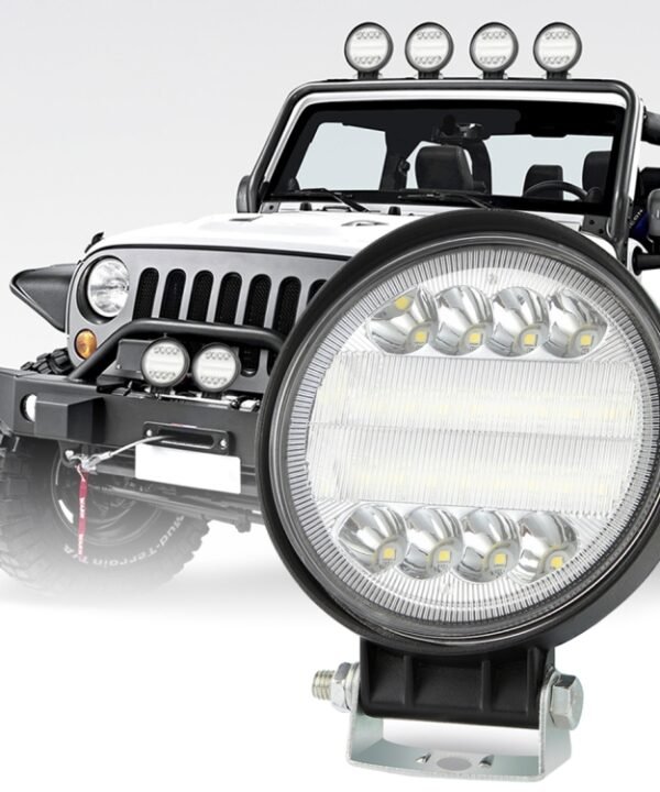 2 PCS 4 inch 15W Spot / Flood Light White Light Round-Shaped Waterproof Car SUV Work Lights Spotlight LED Bulbs, DC 9-30V