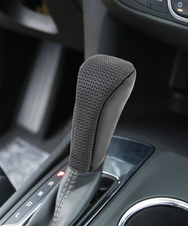 Universal Nonslip Breathable Genuine Leather Car Gear Shift Knob Cover