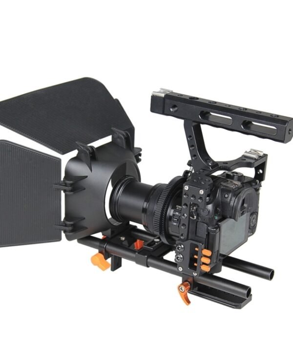 YELANGU YLG1105A A7 Cage Set Include Video Camera Cage Stabilizer / Follow Focus / Matte Box for Sony GH4 / A7S / A7 / A7R / A72 / A7RII / A7SII / A6000 / A6500 / A6300 / A7R3 / A7S3 / A7R4