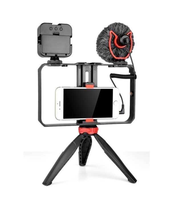 YELANGU PC204 YLG1801D Vlogging Live Broadcast LED Selfie Light Smartphone Video Rig Handle Stabilizer Bracket Kits with Microphone & Tripod