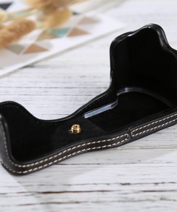 1/4 inch Thread PU Leather Camera Half Case Base for Canon EOS M3, For Canon M3