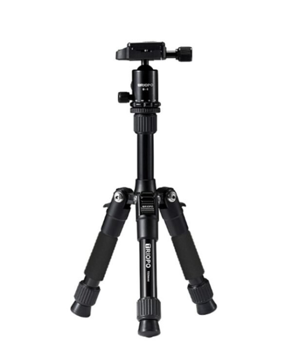 TRIOPO T226 Adjustable Portable  Aluminum Alloy Tripod with D-0 Ball Head for SLR Camera
