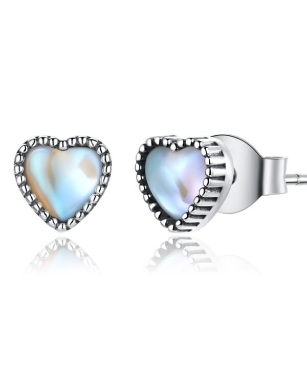 S925 Sterling Silver Simple Heart of Glass Earrings