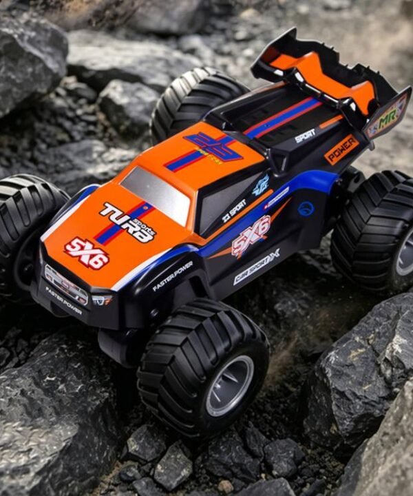 JJR/C Q243 4WD Amphibious Off-Road Remote Control Car