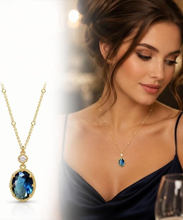 Oval Vintage-Style French Pendant Necklace for Women