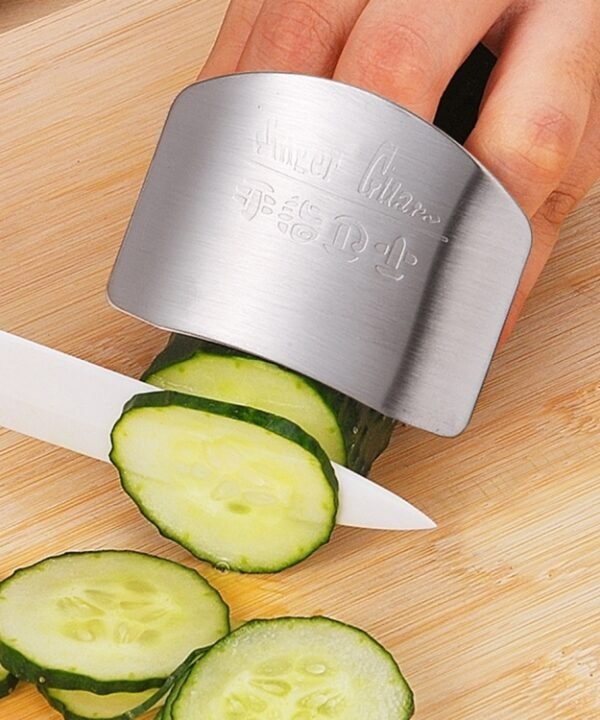Creative Kitchen Necessary Food Vegetable Cutting Stainless Steel Hand Finger Guard Protector
