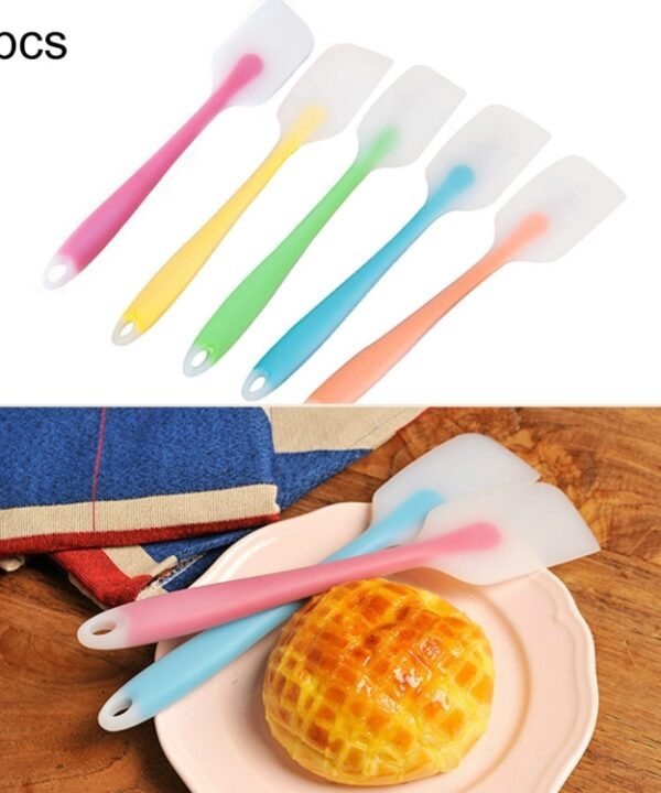 5 PCS Baking Tool Translucent Integrated High Temperature Resistance Cream Silicone Scraper Cake Spatula, Random Color Delivery