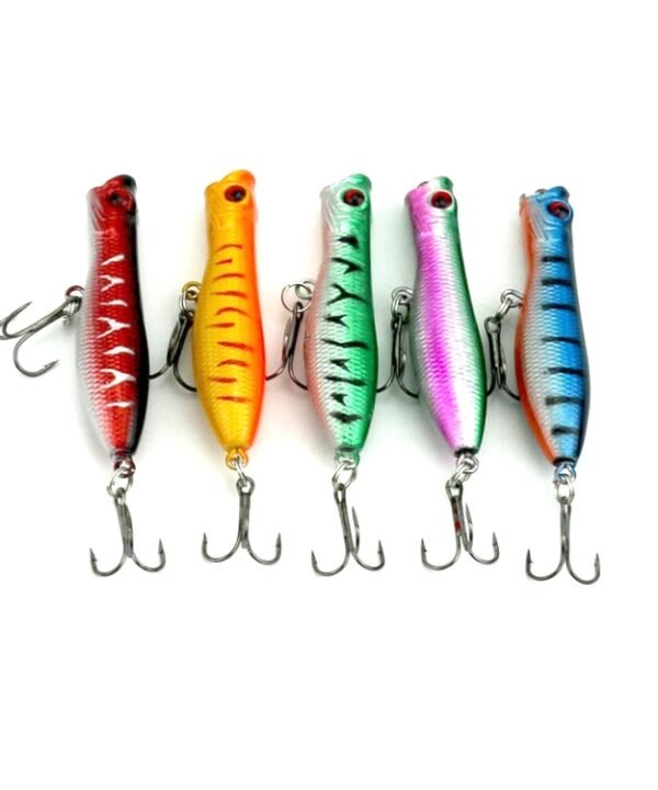 HENGJIA Artificial Fishing Lures Popper Bionic Fishing Bait with Hooks, Length: 6 cm, Random Color Delivery