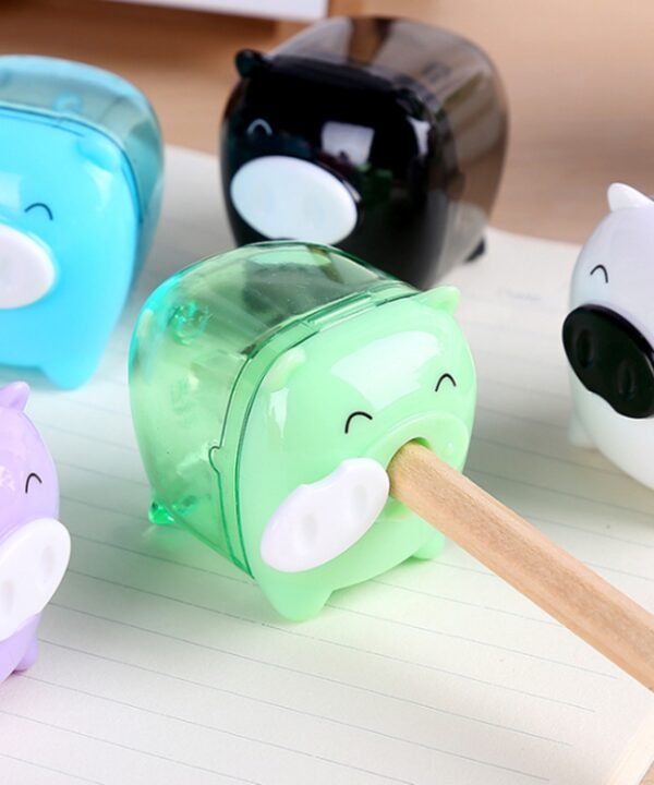 Deli Mini Pig Manual Pencil Sharpeners Kids Friendly at Home Office School, Random Color Delivery