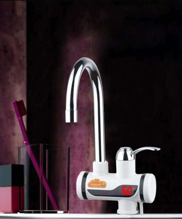 3s Fast Heat Electrothermal Rotatable Faucet Water Tap with Digital Display, 220V, Size: S