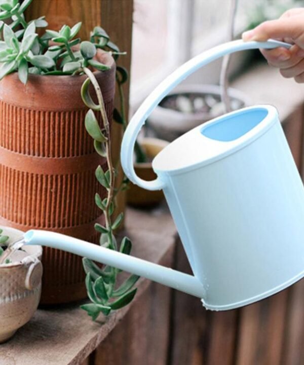 Watering Pot PP Gardening Supplies Watering Can Long Mouth Watering Irrigation Tools Portable Flower Pots, Capacity: 1.3L, Random Color Delivery