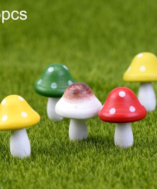 5pcs Woody Mushroom Wooden Mini Mushrooms Decoration Crafts Micro-landscape Ornaments Accessories Multi-meat Ornaments, Random Color Delivery