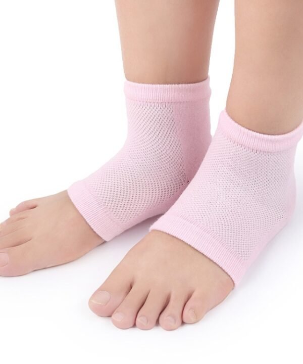 Polyester-cotton Gel Anti-foot Heel Dry Cracking Moisturizing Socks Protection Sleeve ,Random Color Delivery