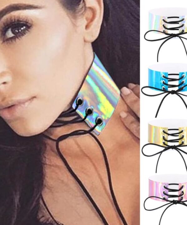 European and American Simple Sexy Bound Collar Fashion Laser Skin Glowing Necklace, Random Color Delivery