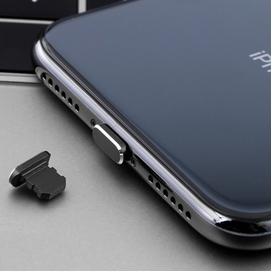 2pcs Universal 8 Pin Charging Port Metal Anti-Dust Plug for iPhone