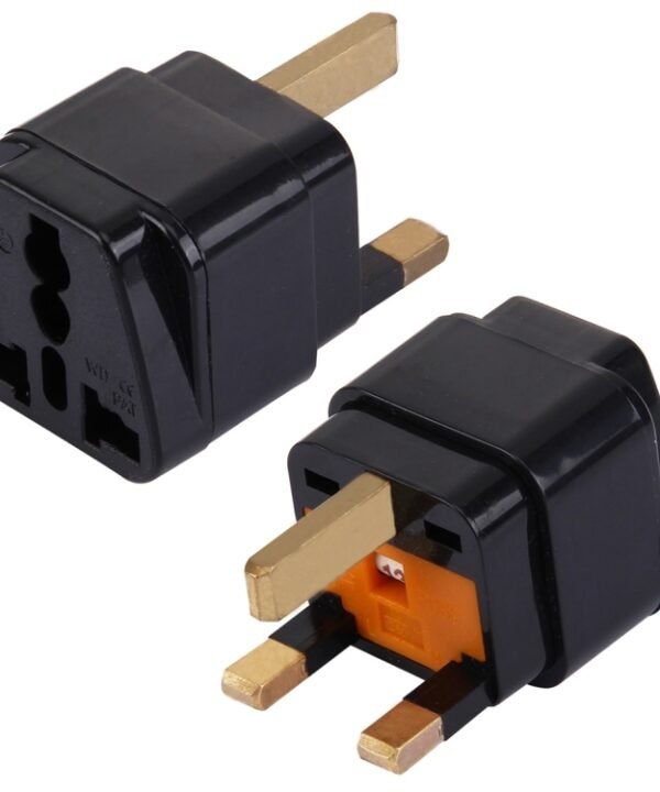 WD-7S Portable Universal Plug to UK Plug Adapter Power Socket Travel Converter with Fuse