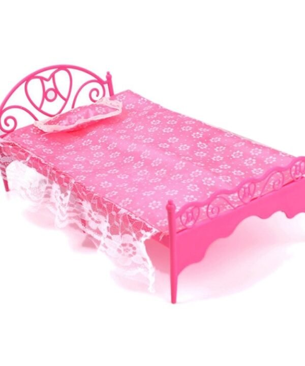 Mini Beautiful Plastic Bed Bedroom Furniture for Dolls Dollhouse Random Color Delivery
