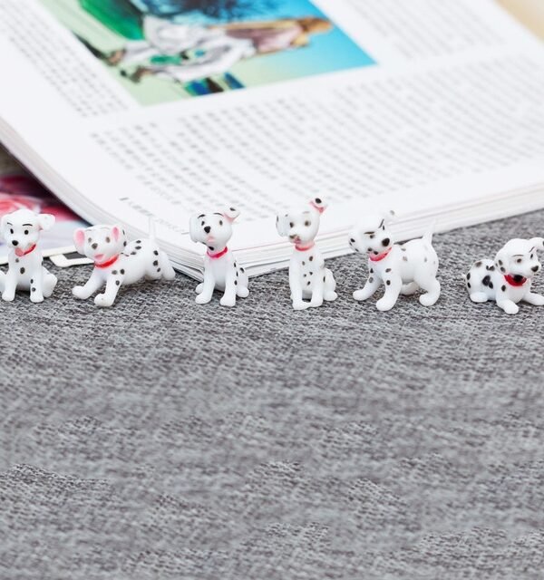 6 PCS / Set Doll House Miniature Toy Dalmatian Kitchen Living Room Micro Landscape Decoration