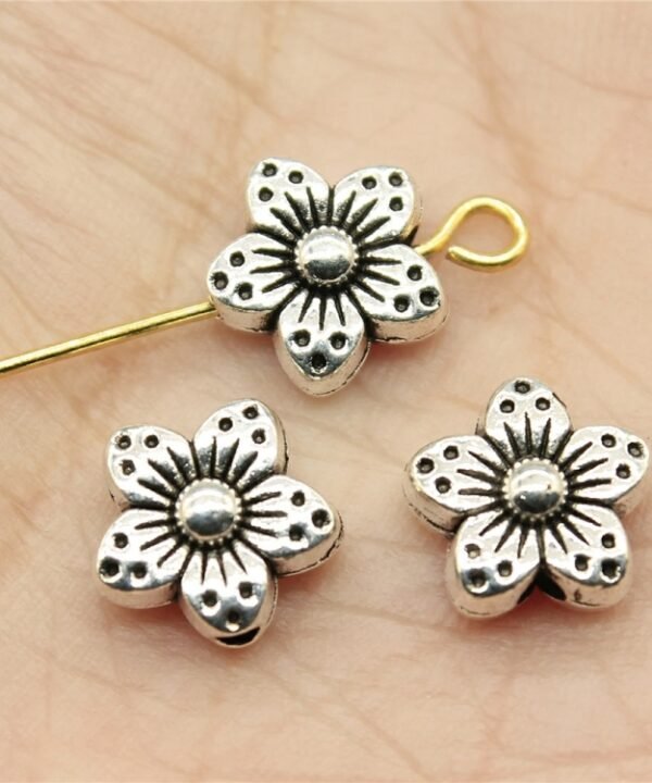 30 PCS Tibetan Silver Alloy Flower Charms Beads Flower Spacer Beads Charm, Size: 9x9x5mm
