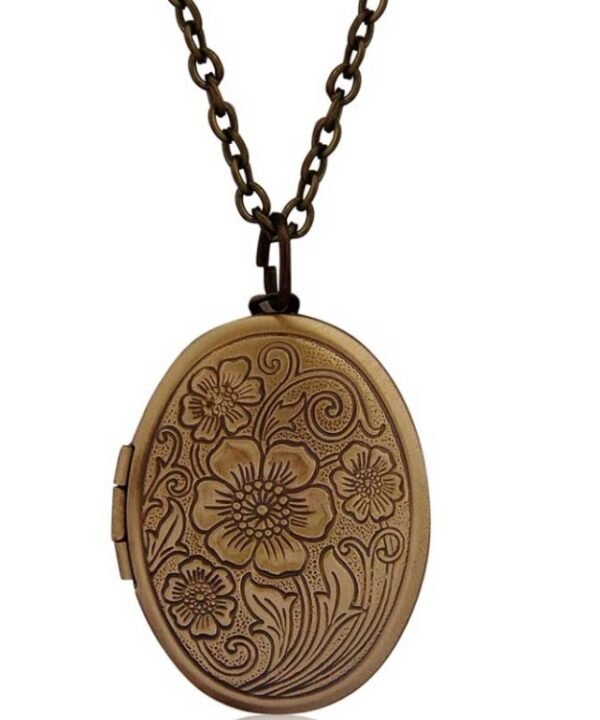 Vintage Antique Bronze Floral Patterns Carved Oval Locket Picture Memento Photos Box Necklace