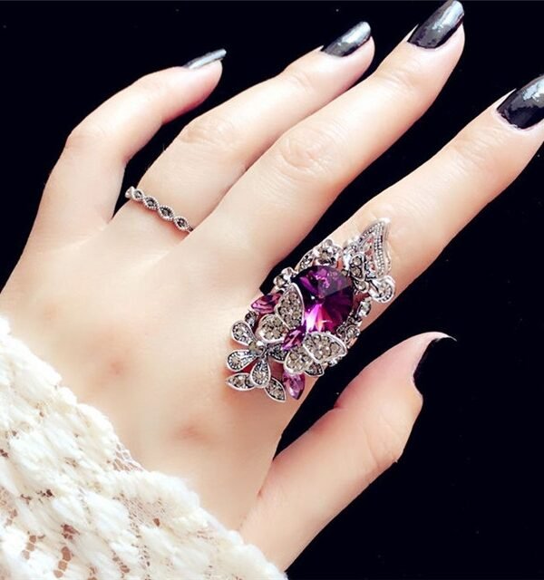 2 PCS/Set Women Fashion Retro Palace Gemstone Crystal Butterfly Ring, Blue, Purple