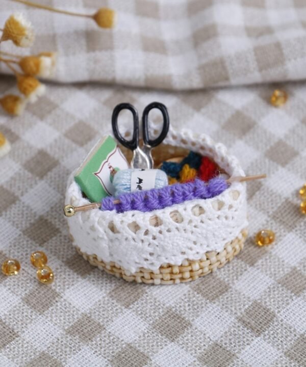 1:12 Doll House Mini Wool Knitting Tool