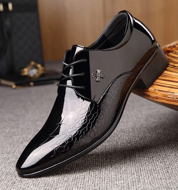 Men Pointed Glossy Crocodile Texture Leather Shoes, 38, 39, 40, 41, 42, 43, 44, 45