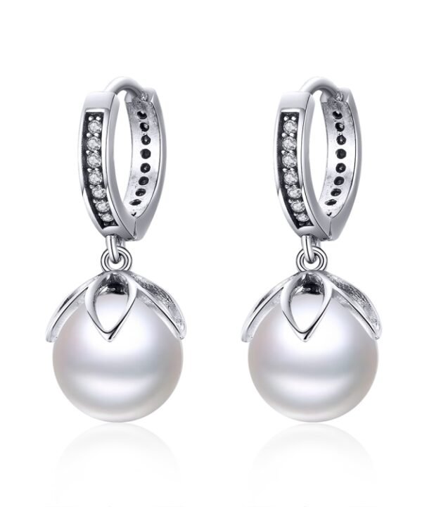 Round Shell Bead Earrings Simple Ladies Silver Earrings