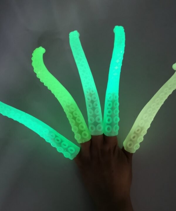 10 PCS TPR Soft Plastic Octopus Tentacles Finger Cover Toys Tricky Prank Finger Puppet, Random Color Delivery, 10 PCS Octopus Tentacles