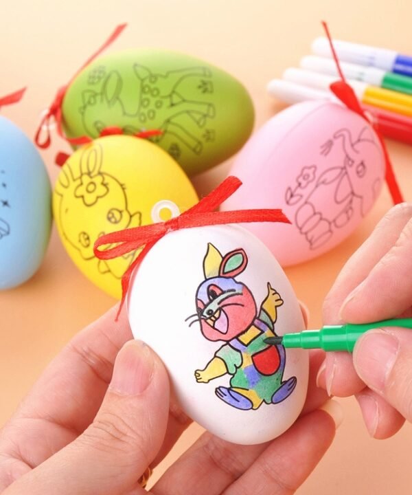 4 PCS Handmade Cartoon Painted Easter Eggs Children Educational Toys, Random Pattern and Color