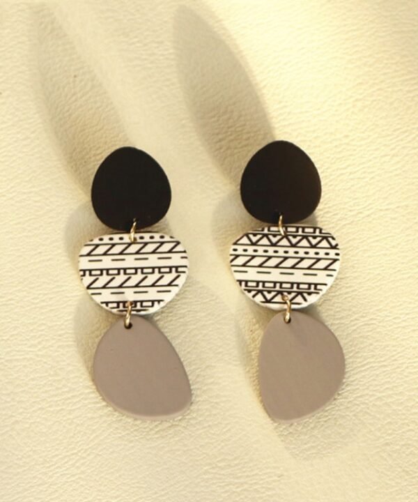 Acrylic Irregular Graphic Stitching Long Ladies Earrings