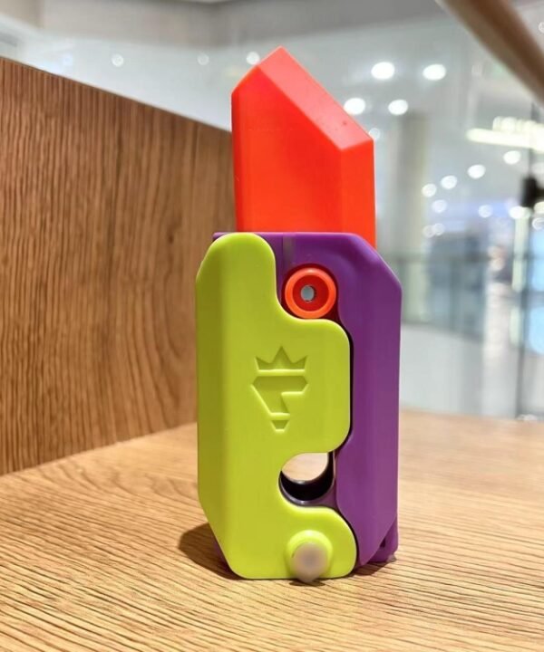 Radish Knife 3D Gravity Decompress Toy, Color Random Delivery, Large, Night Light, Flash Model, Eraser Model