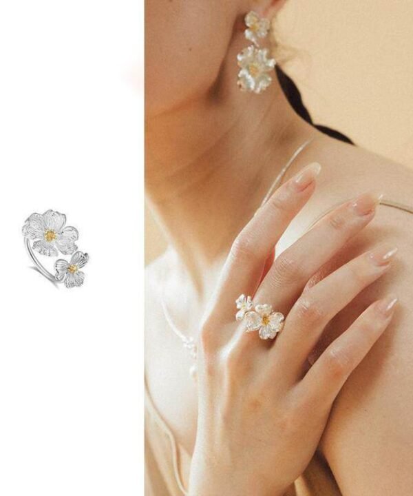 Dogwood Flower Open Rings Adjustable Two-Tone Floral Statement Finger Knuckle Jewelry