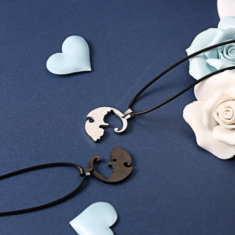 Couples Jewelry Necklaces Titanium Steel Animal Cat Pendants Necklace, White and Black Cat with Metal Chain, White and Black Cat with Leather Cord - Image 6